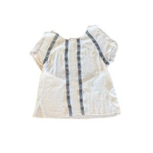 Vince Camuto Kids Ivory Top with Charcoal Accents